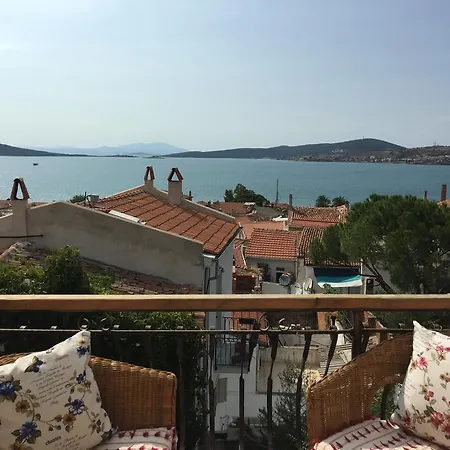Tarihi Kucuk Tas Konak 2 Villa Ayvalı